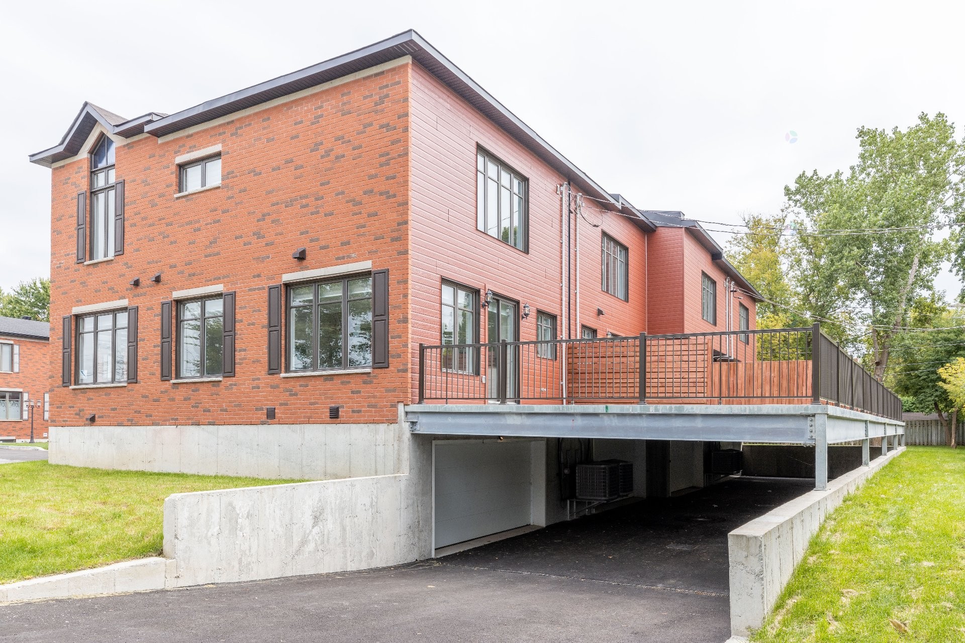 Garage - 17818 Ch. Ste-Marie, Beaconsfield, QC