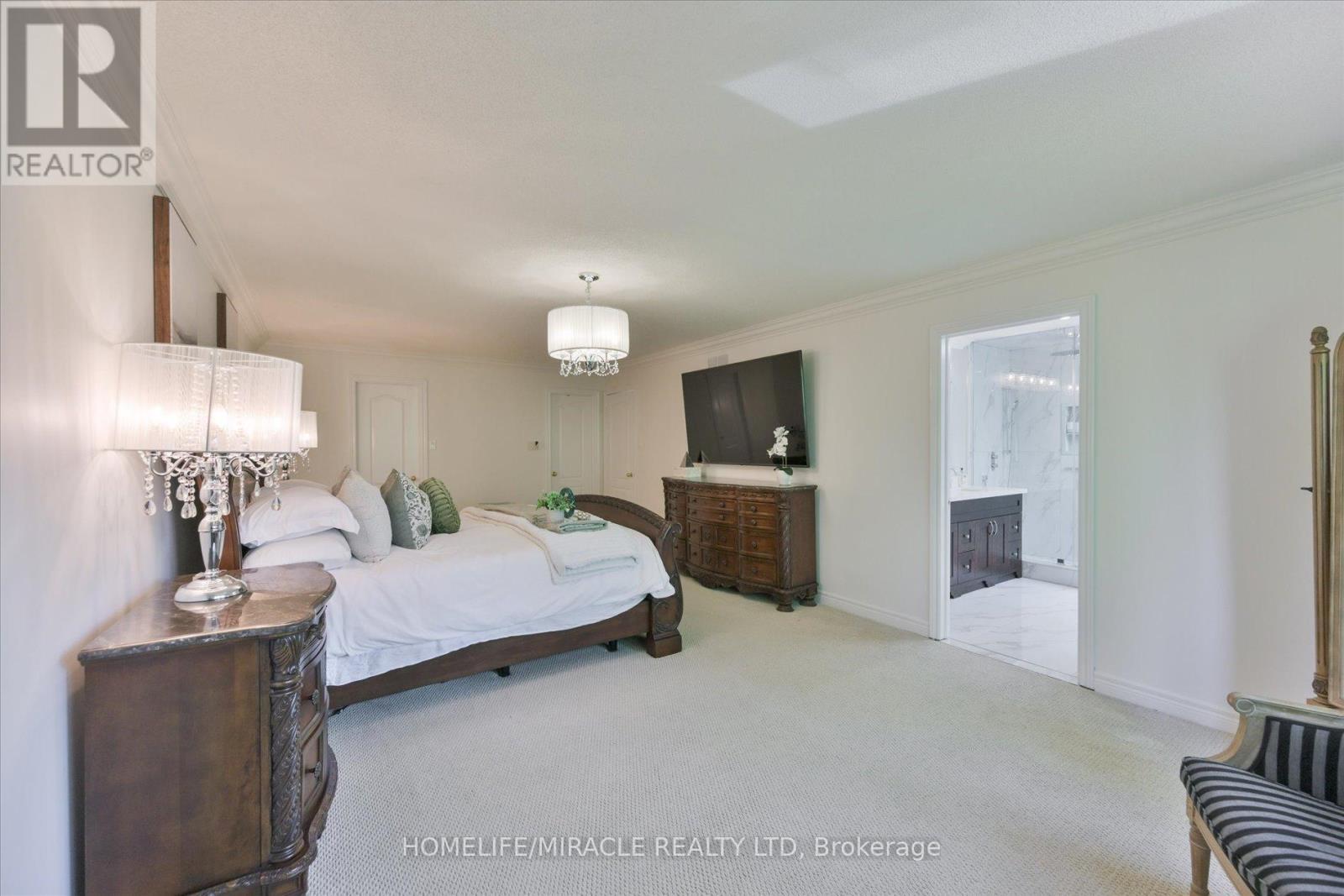2479 Rathlin Court, Mississauga, ON