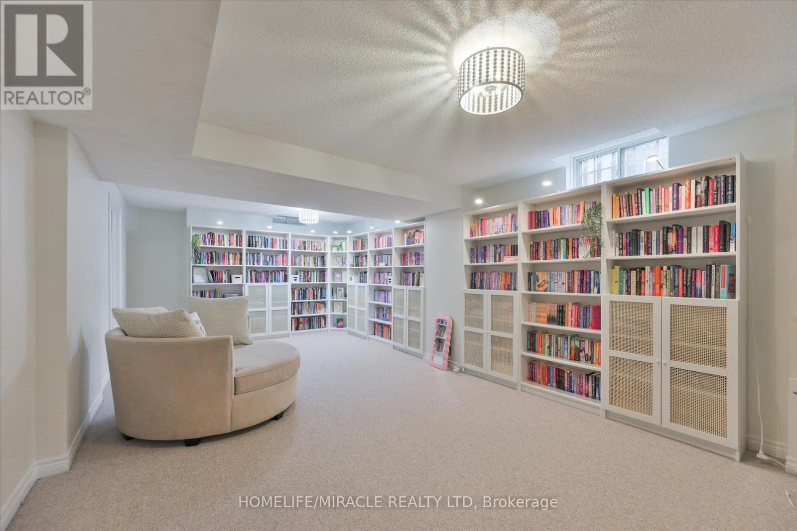 2479 Rathlin Court, Mississauga, ON