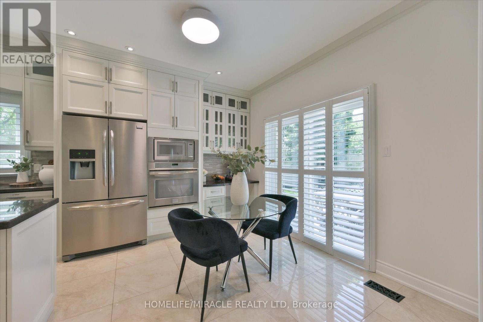 2479 Rathlin Court, Mississauga, ON