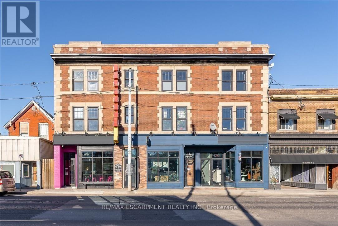 302 - 657 Barton Street E, Hamilton, ON
