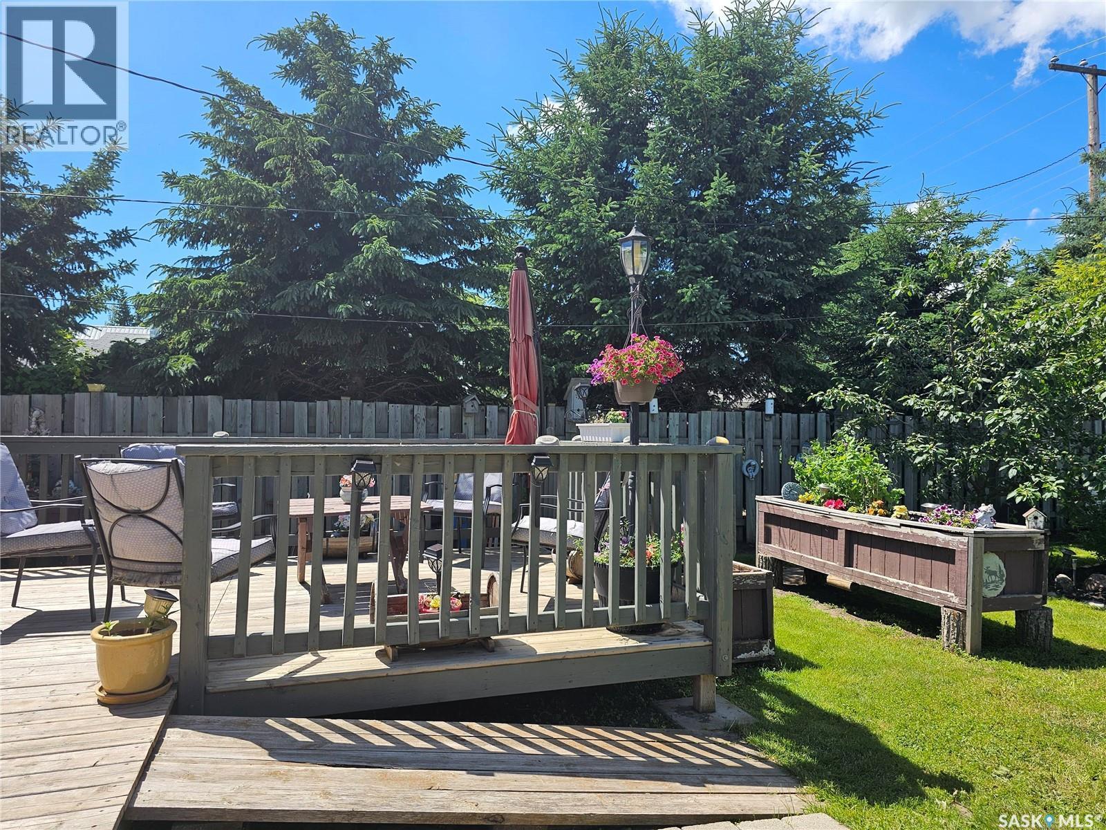 201 Main Street, Glaslyn, SK