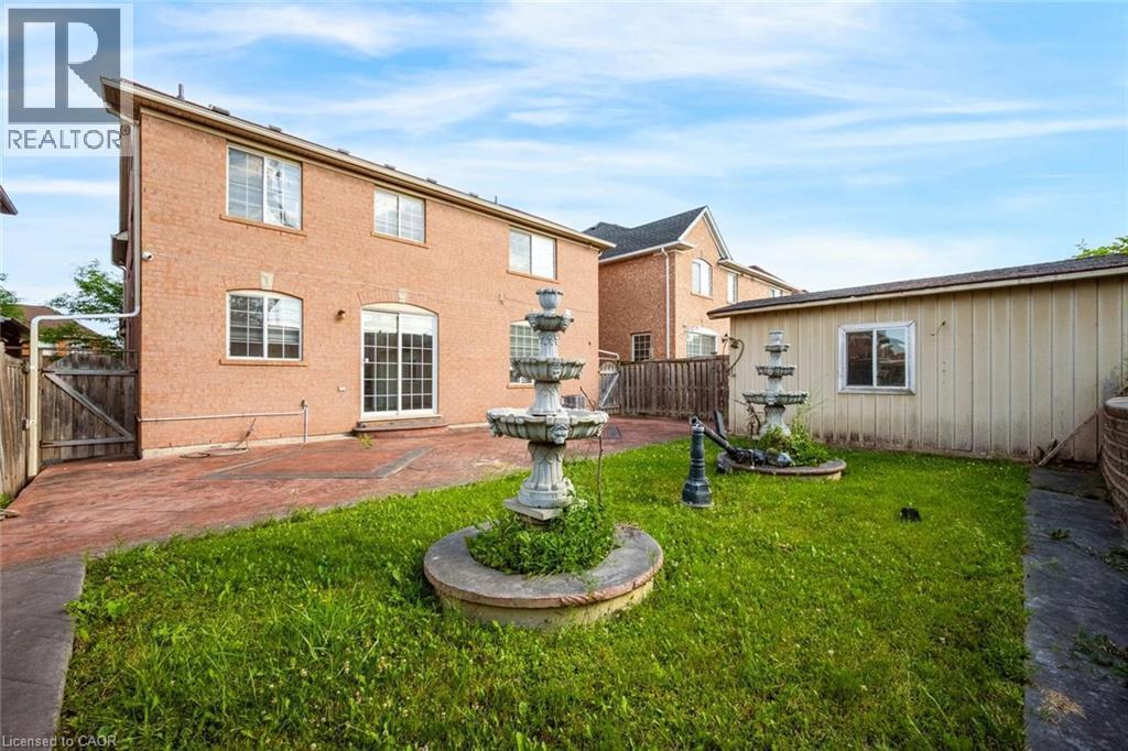 8 Gander Crescent, Brampton, ON