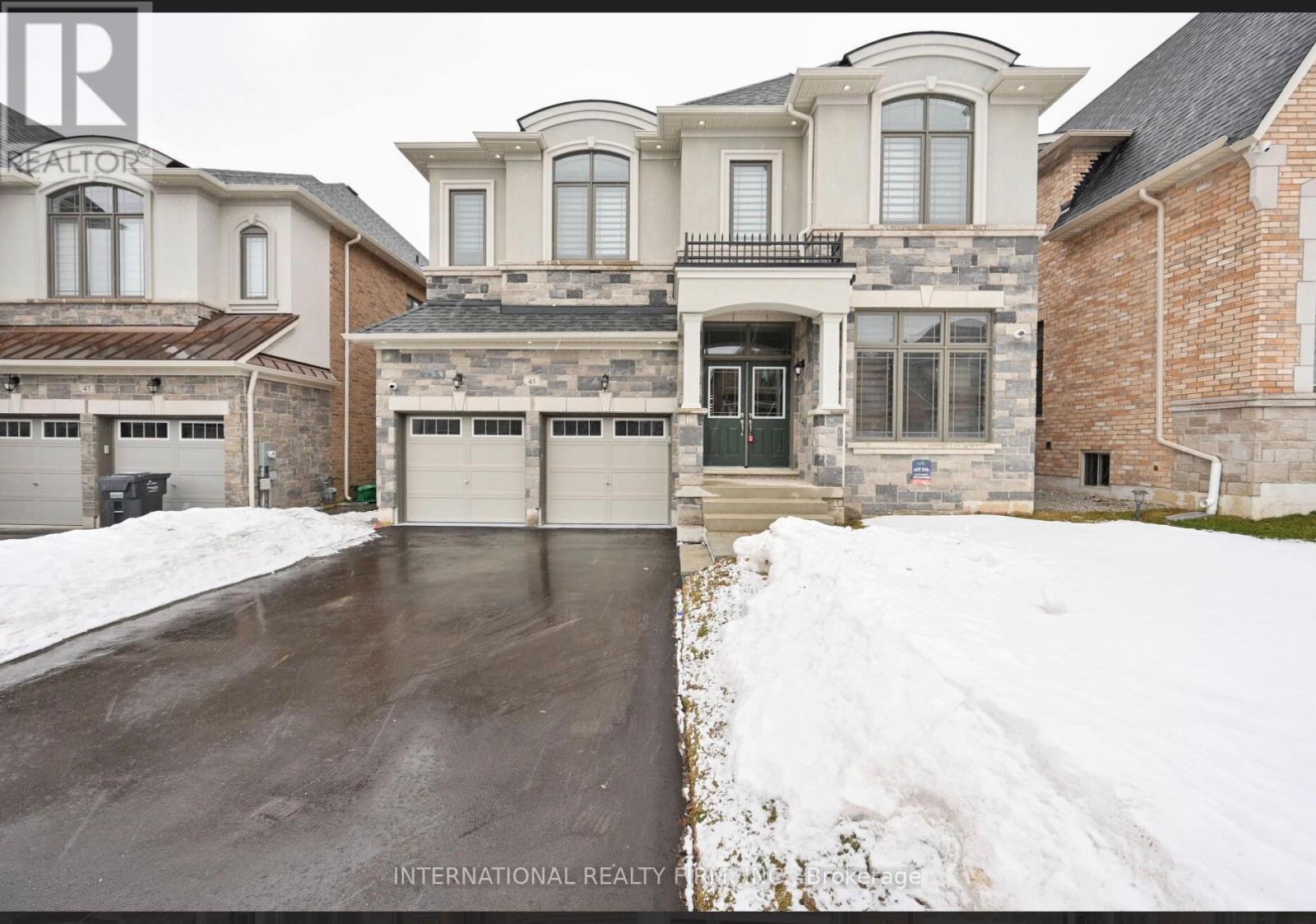 45 Daisy Meadow Crescent, Caledon, ON