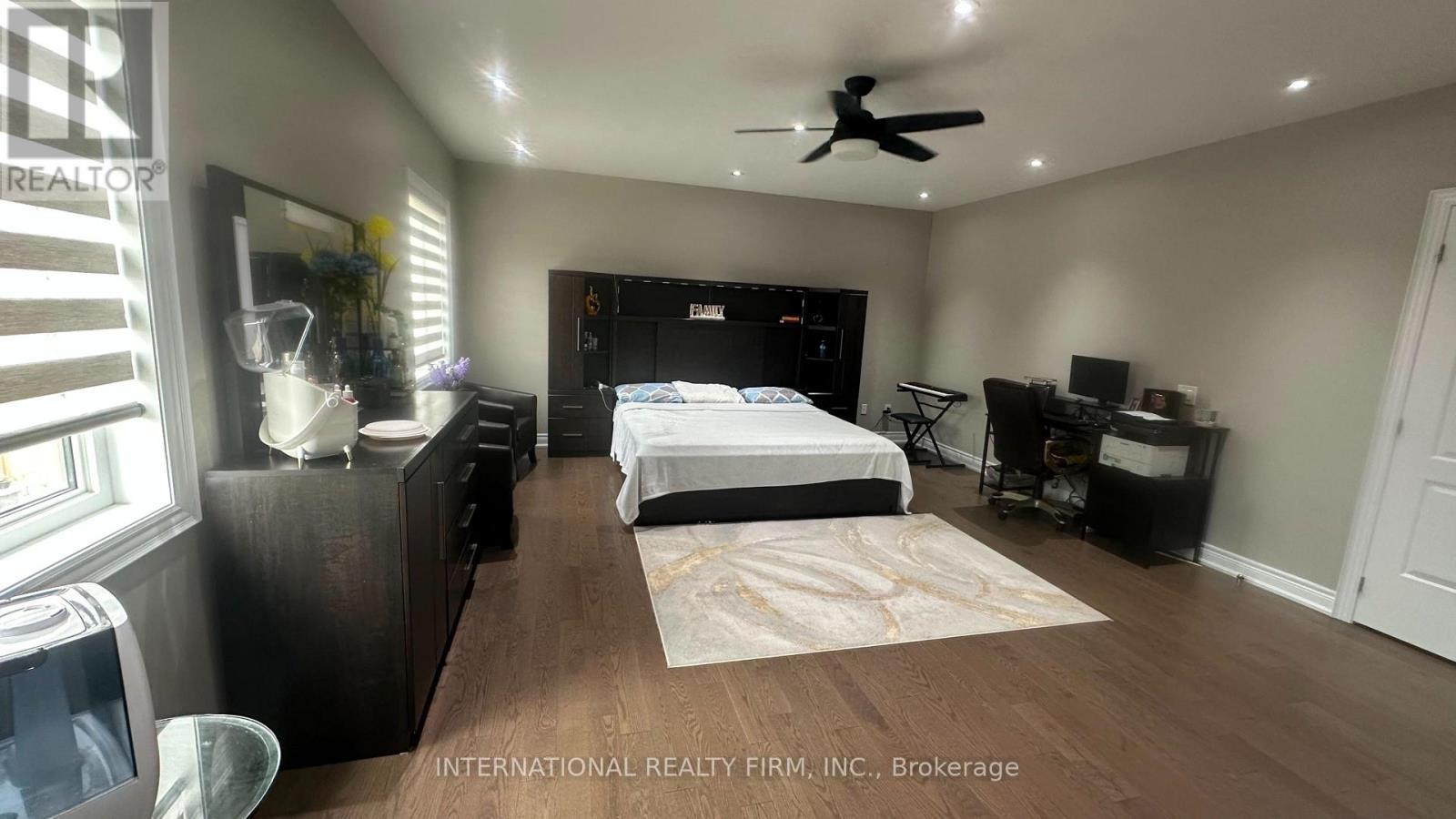 45 Daisy Meadow Crescent, Caledon, ON