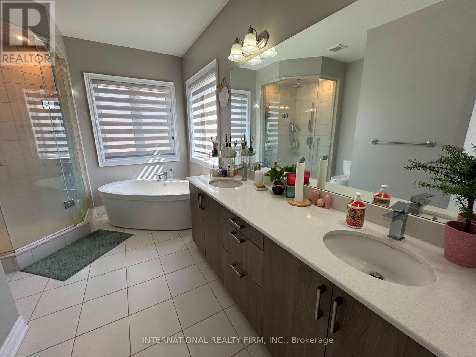 45 Daisy Meadow Crescent, Caledon, ON