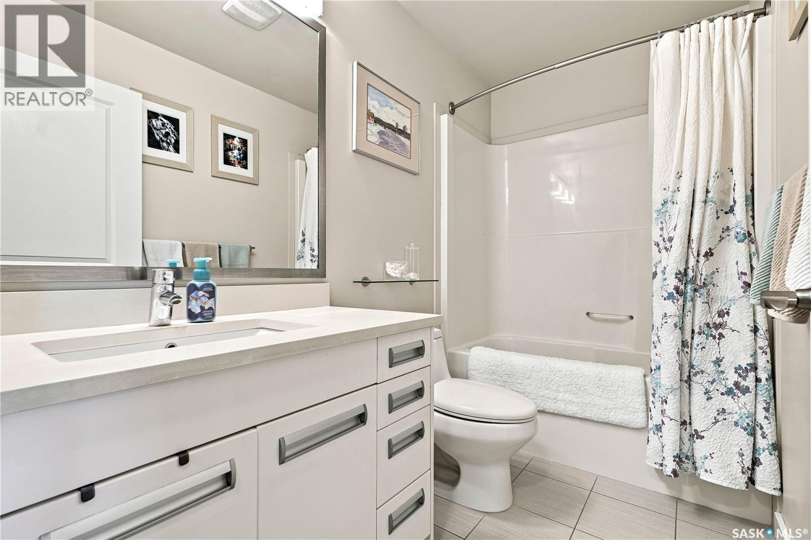 163 135 Ashworth Crescent, Saskatoon, SK