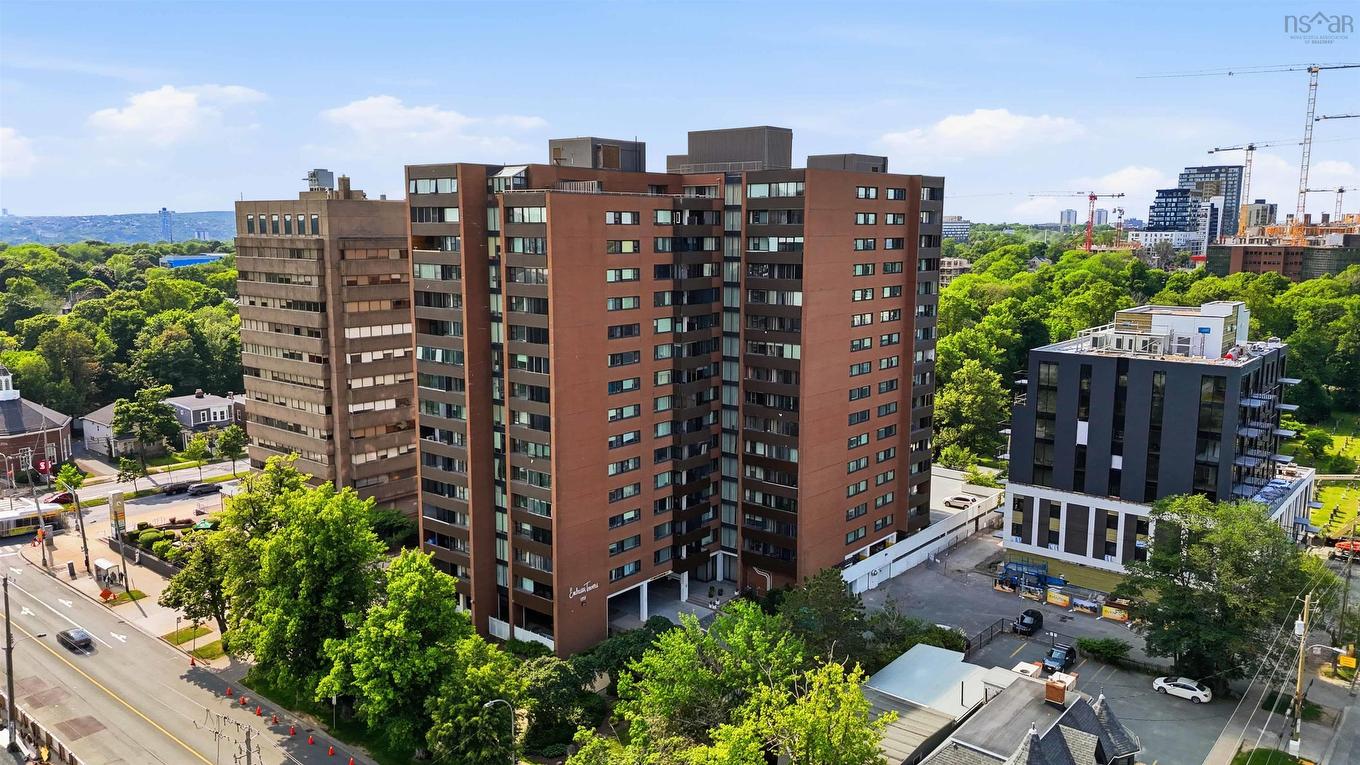 909 5959 Spring Garden Road, Halifax, NS