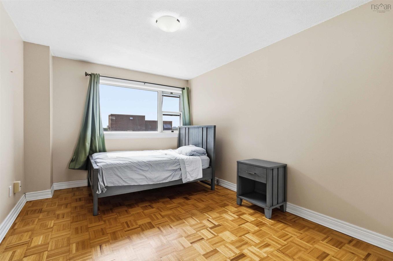 909 5959 Spring Garden Road, Halifax, NS