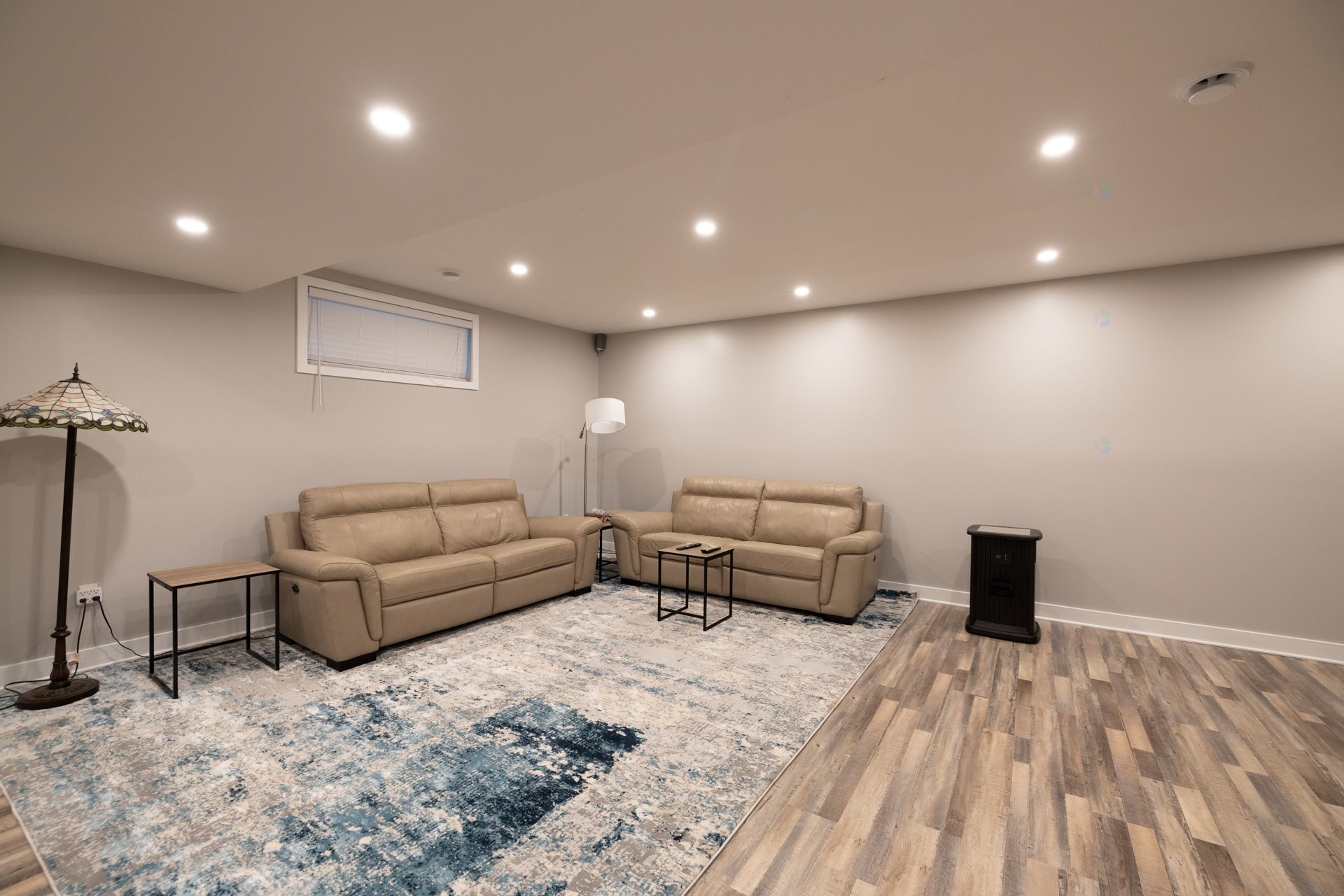 Salle familiale - 38 142E Avenue, Notre-Dame-De-L'Île-Perrot, QC