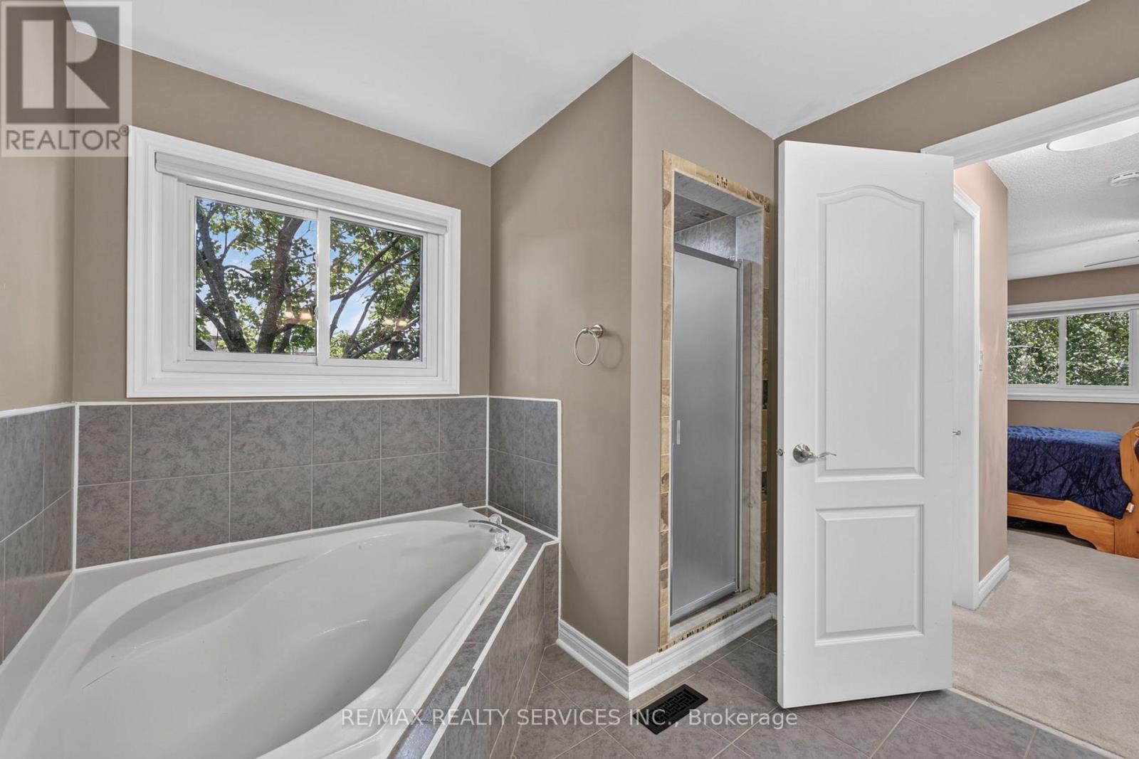 1 Plummer Road, Caledon, ON