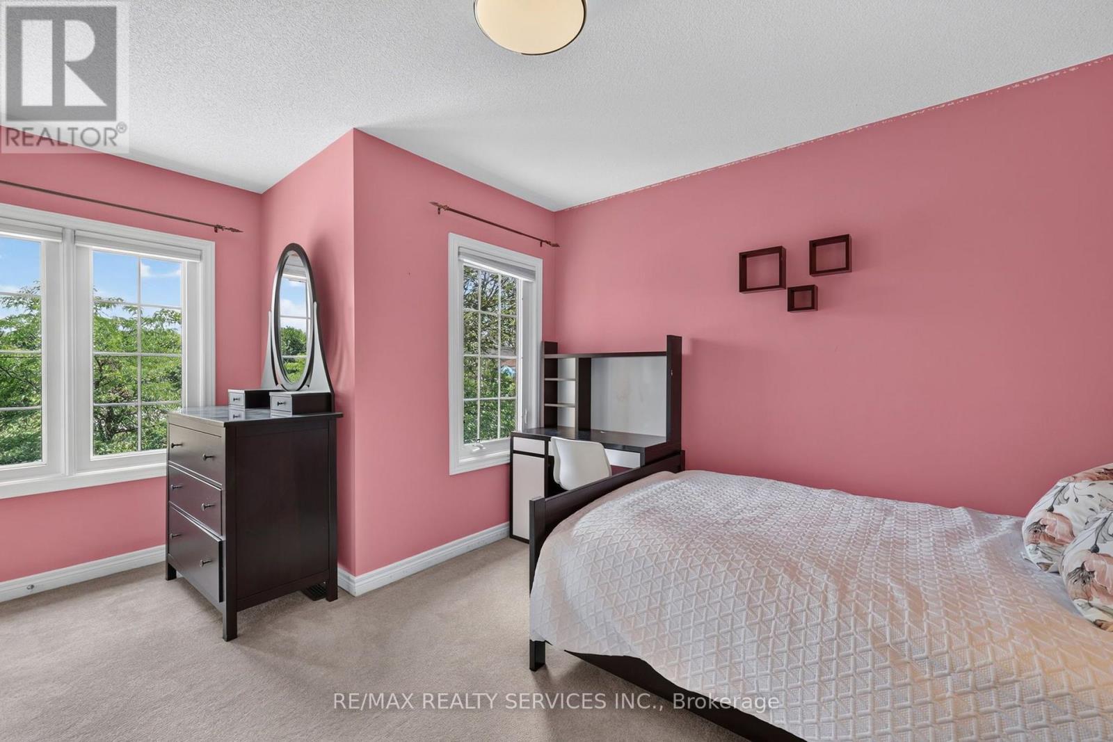 1 Plummer Road, Caledon, ON