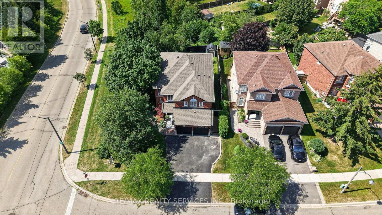 1 Plummer Road, Caledon, ON