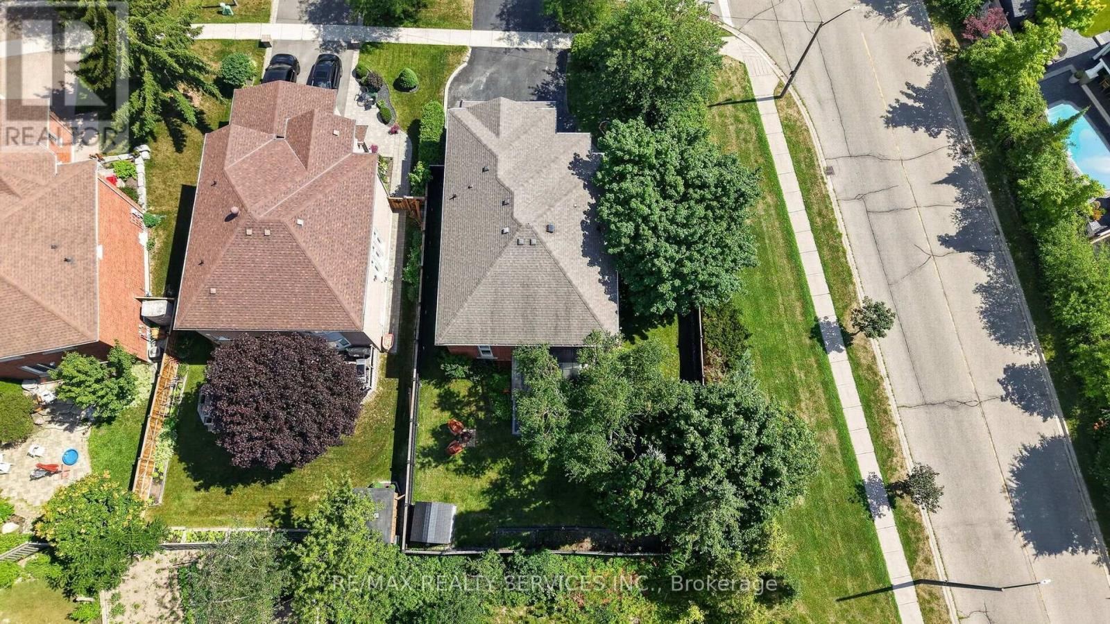 1 Plummer Road, Caledon, ON