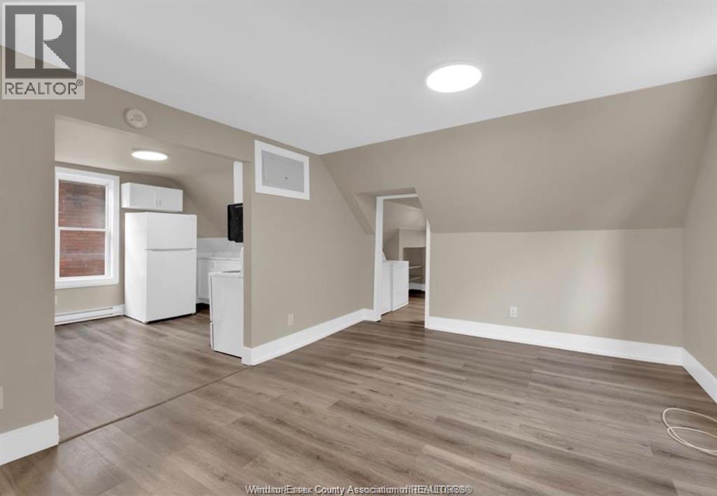 680 Lincoln Unit# Main Unit, Windsor, ON