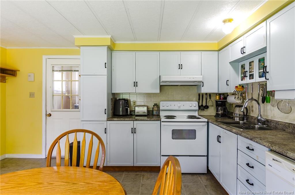 4 Back Rd, Summerfield, NB