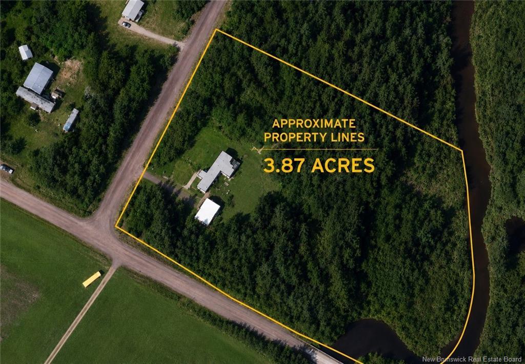 4 Back Rd, Summerfield, NB