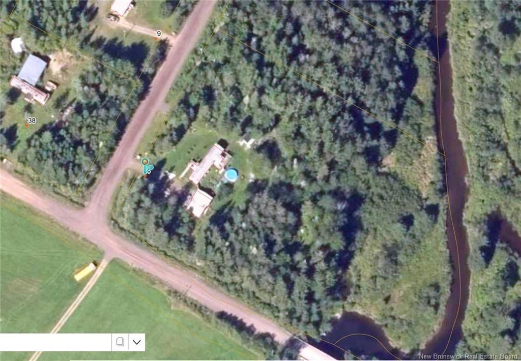 4 Back Rd, Summerfield, NB
