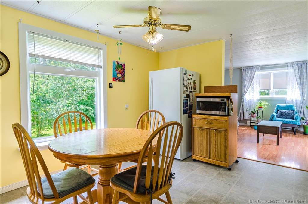 4 Back Rd, Summerfield, NB