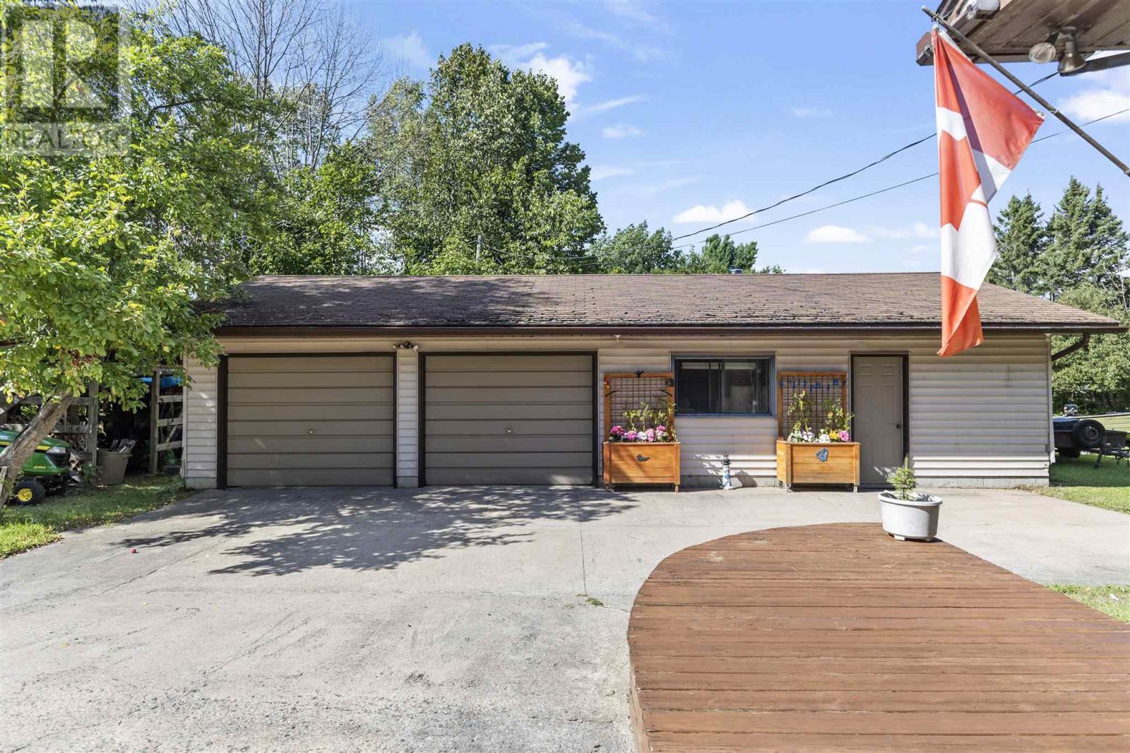 1282 Spring St, Richards Landing, ON