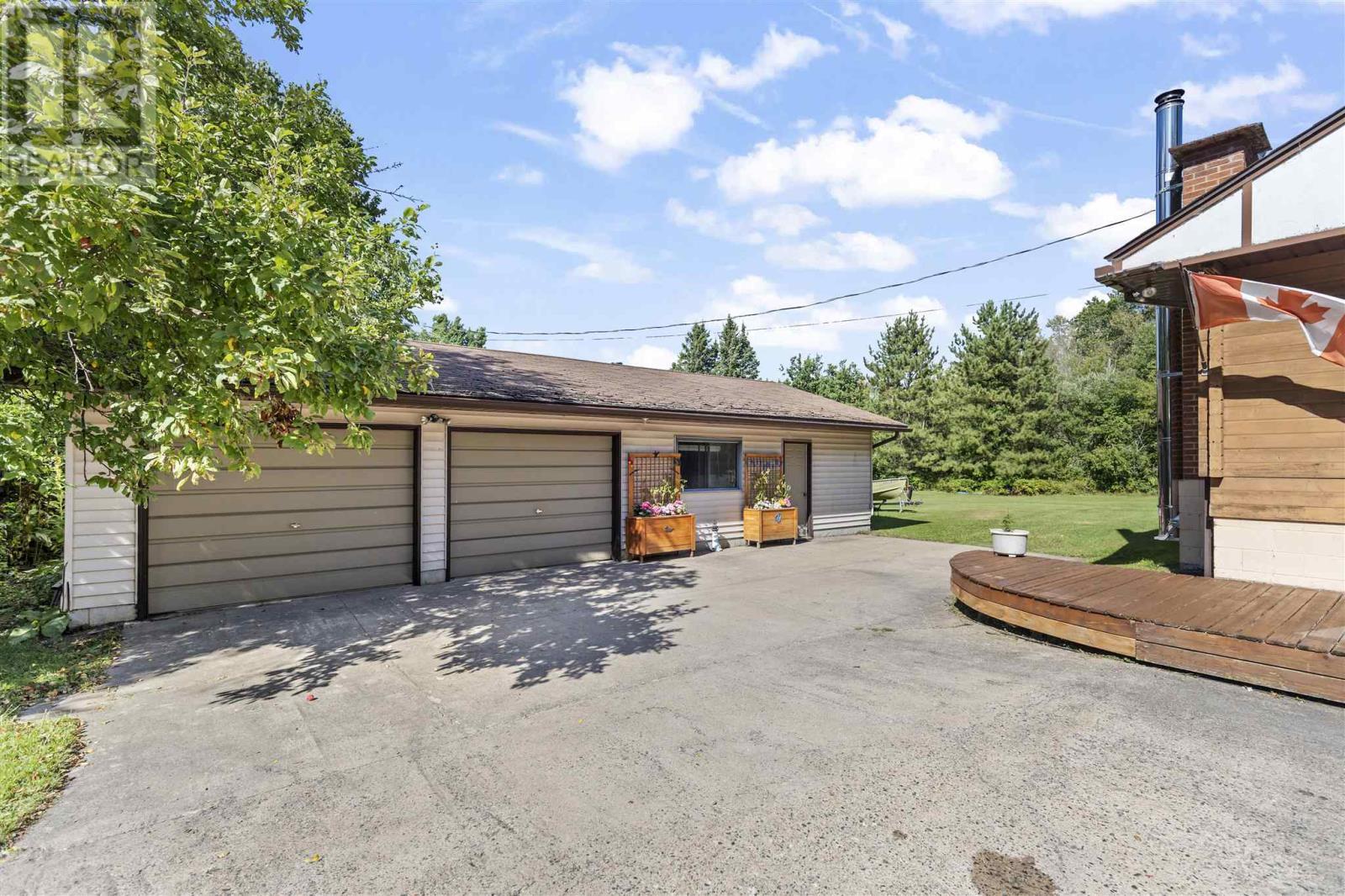 1282 Spring St, Richards Landing, ON