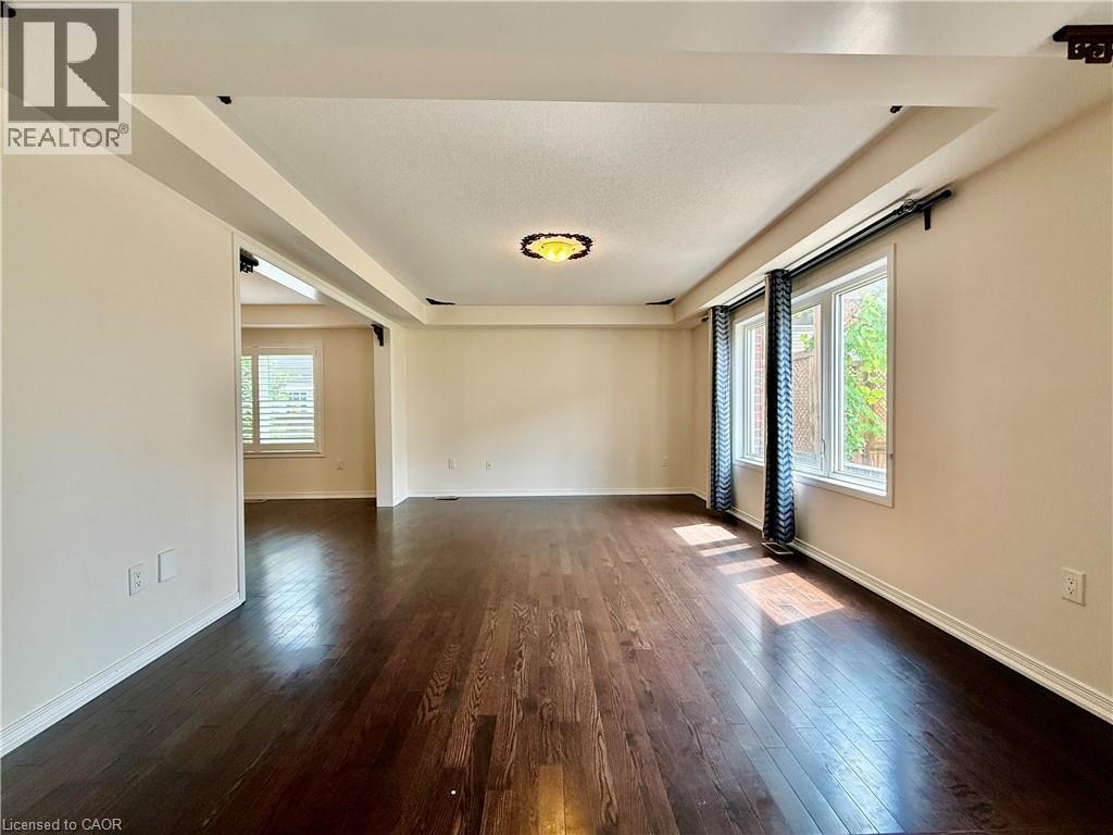 386 Apple Hill Crescent, Kitchener, ON