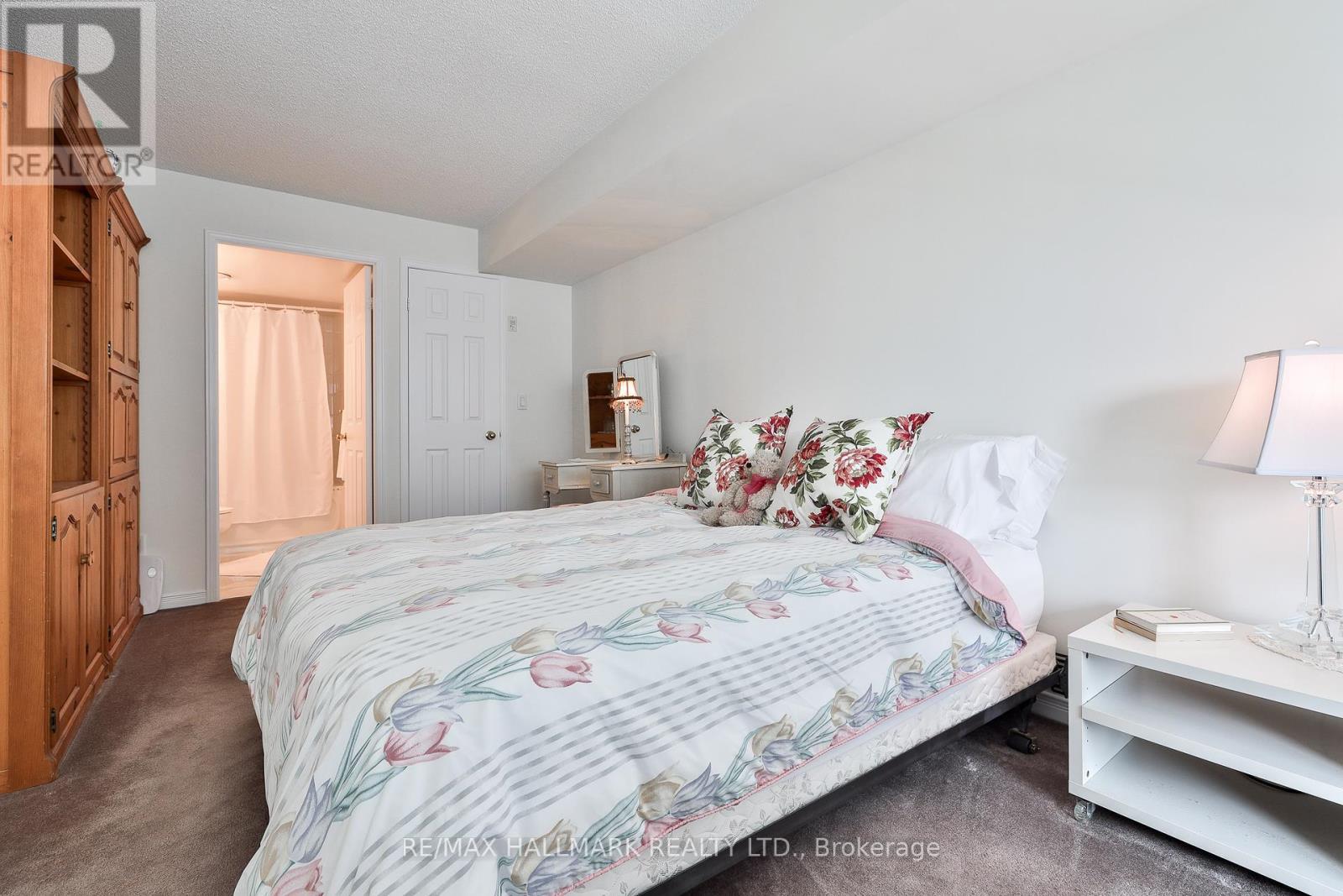 528 - 109 Front Street E, Toronto, ON