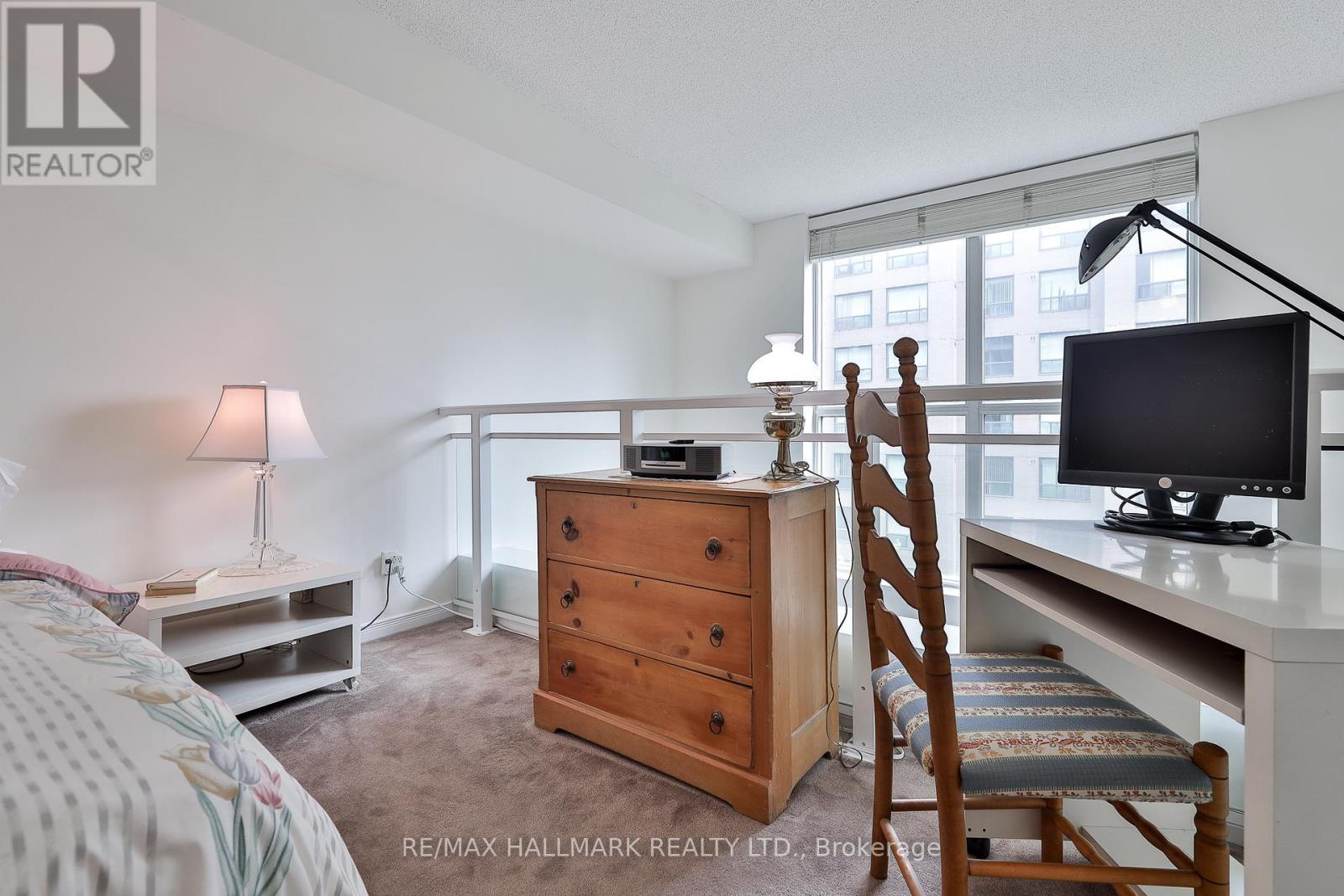528 - 109 Front Street E, Toronto, ON