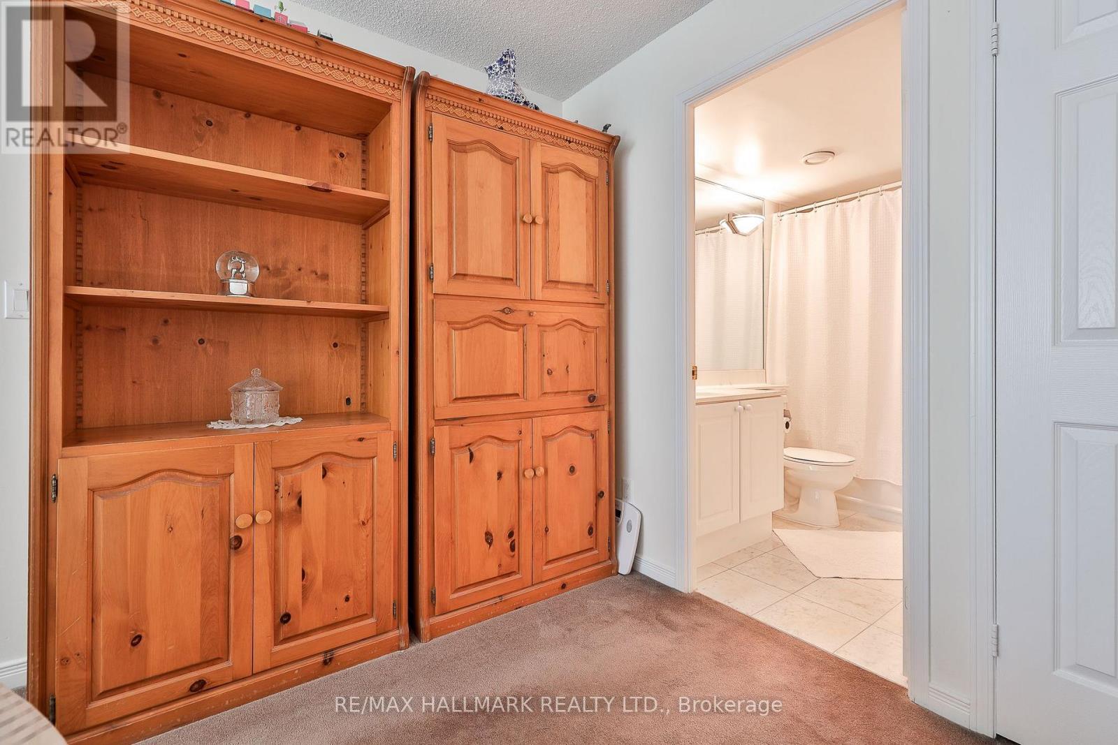 528 - 109 Front Street E, Toronto, ON