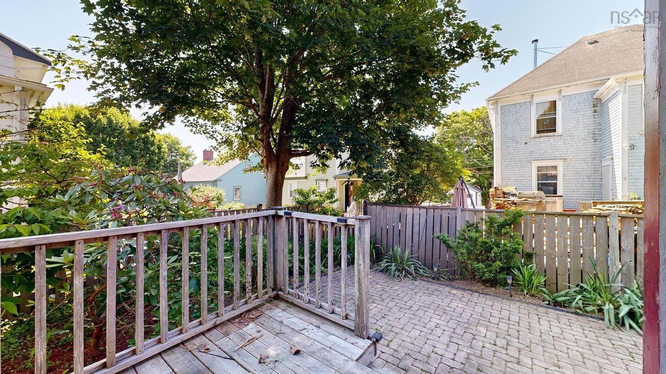 46 Fox Street, Lunenburg, NS