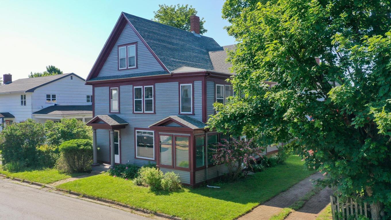46 Fox Street, Lunenburg, NS