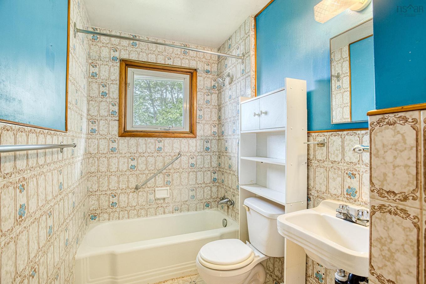 3895 Kencrest Avenue, Halifax, NS - Indoor Photo Showing Bathroom