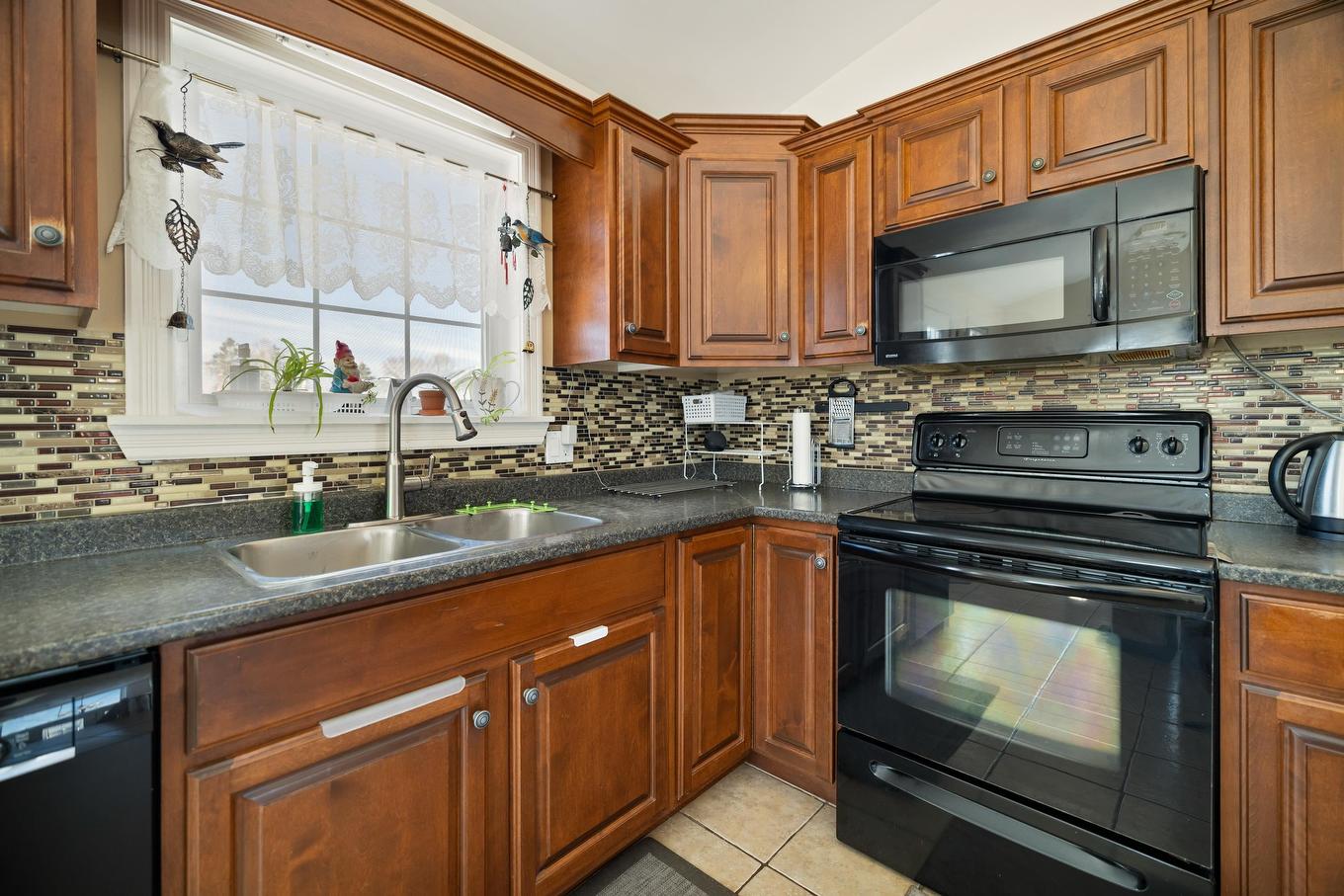 48 Picton Beete Crescent, Stratford, PE