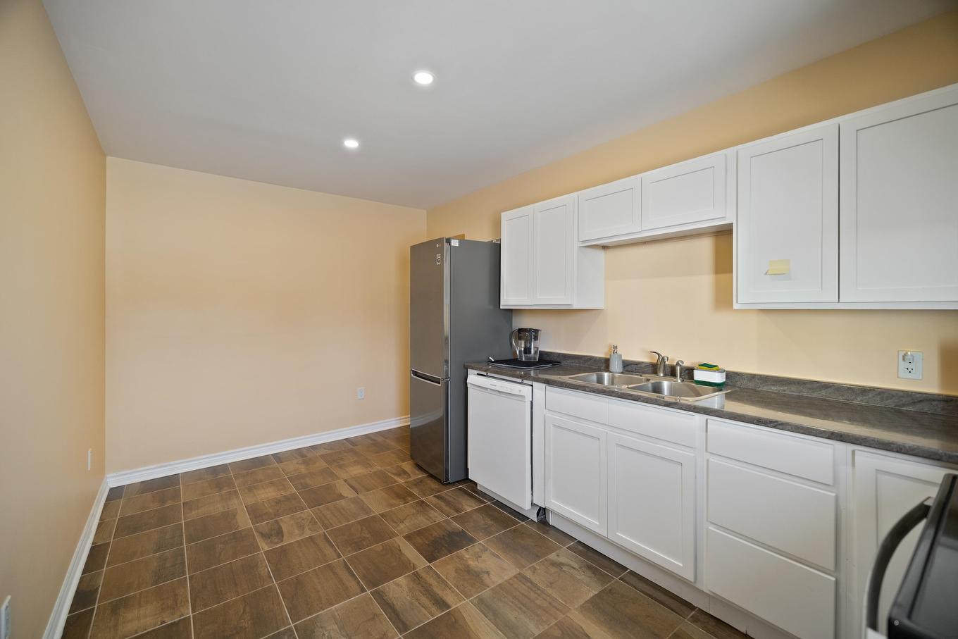 48 Picton Beete Crescent, Stratford, PE