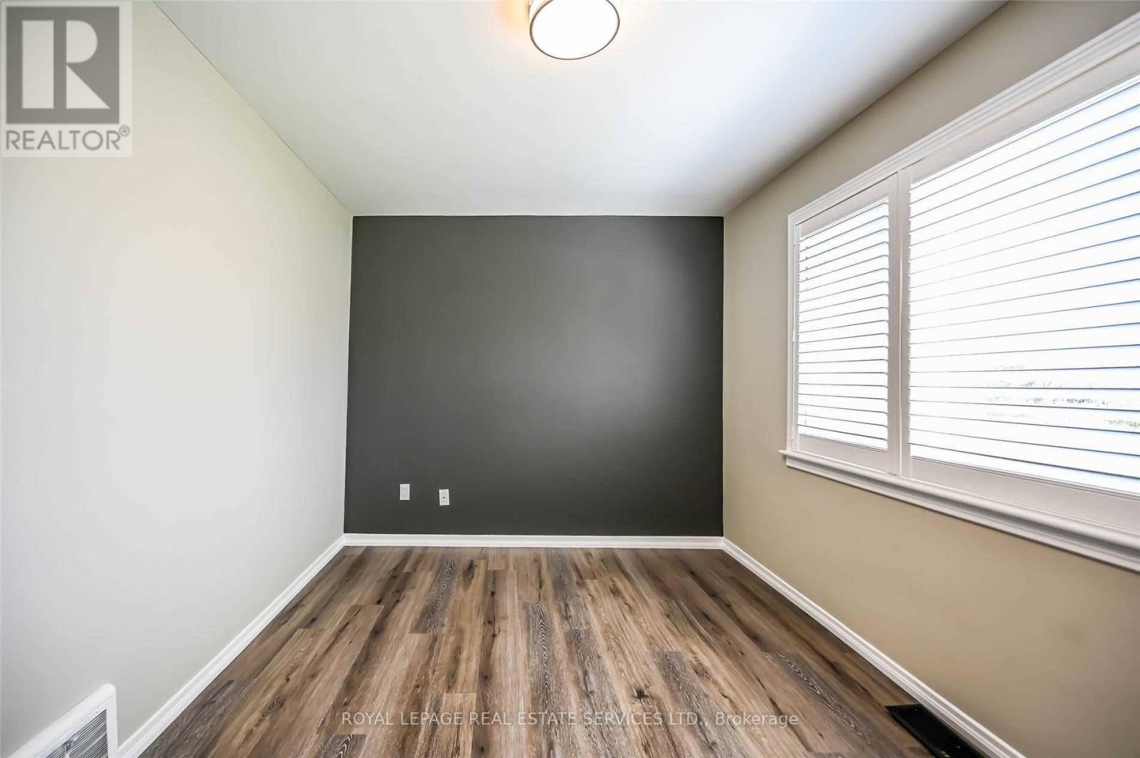 191 Nash Road N, Hamilton, ON