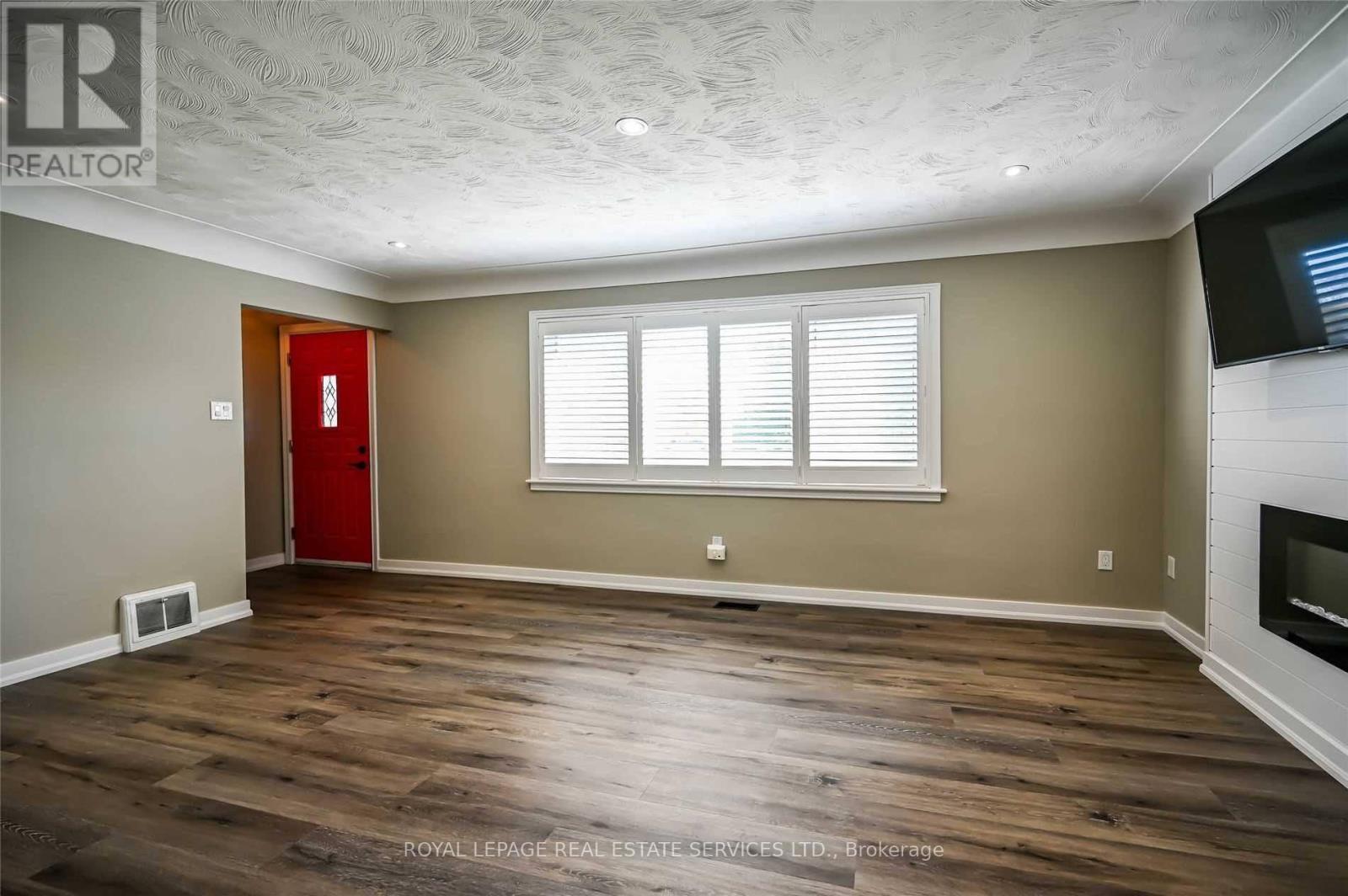191 Nash Road N, Hamilton, ON