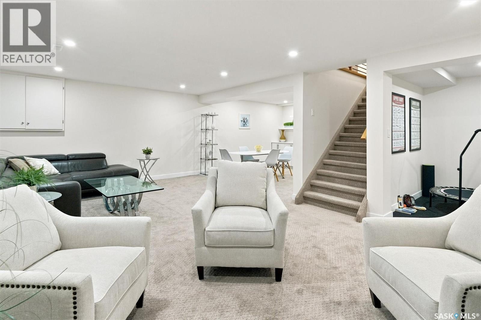 115 Whiteswan Drive, Saskatoon, SK