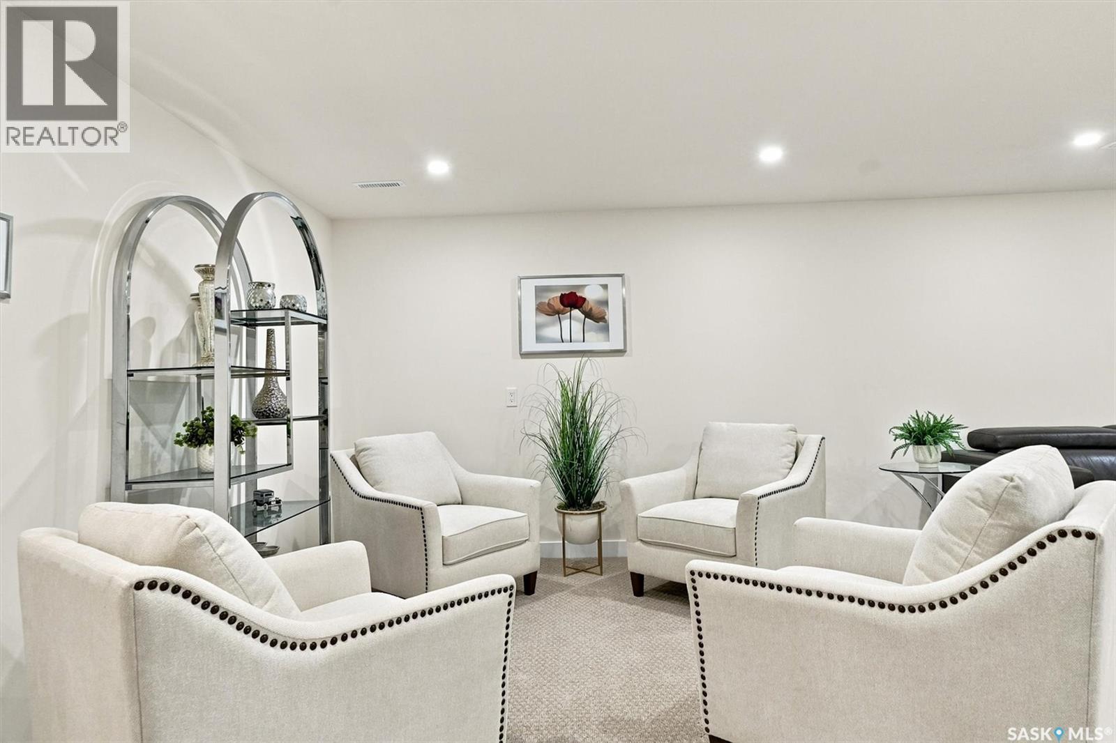 115 Whiteswan Drive, Saskatoon, SK