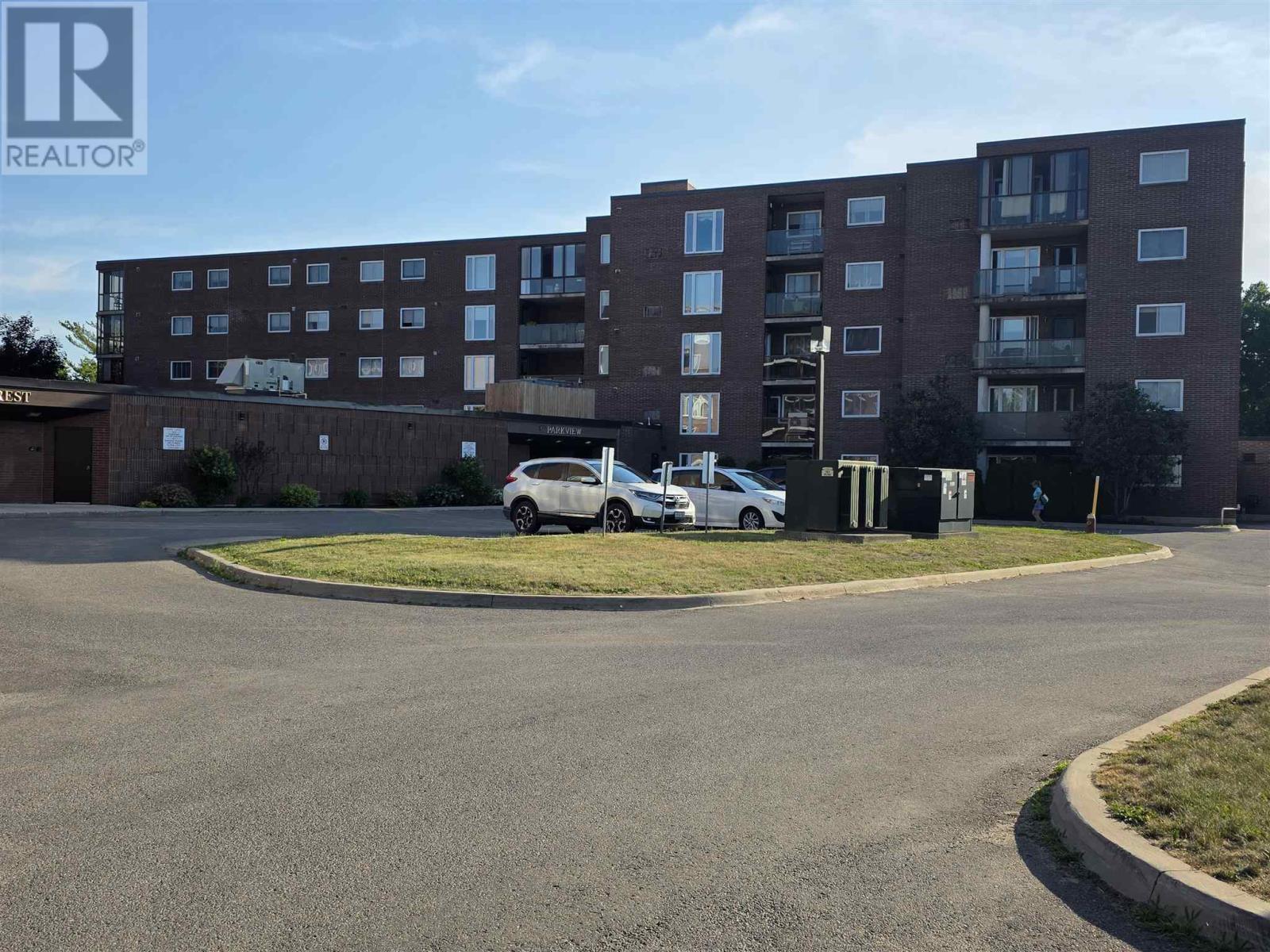 303 Macdonald Ave, Sault Ste. Marie, ON