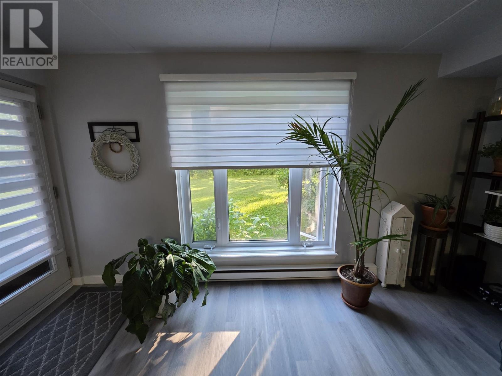 303 Macdonald Ave # 208, Sault Ste. Marie, ON - Indoor