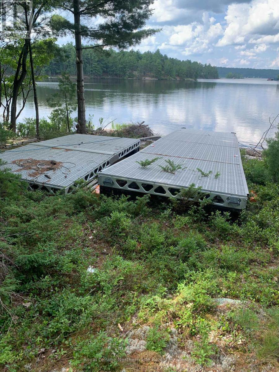 8'x32' premium dock - Parcel 8029 Commanda Island, Nipissing, ON
