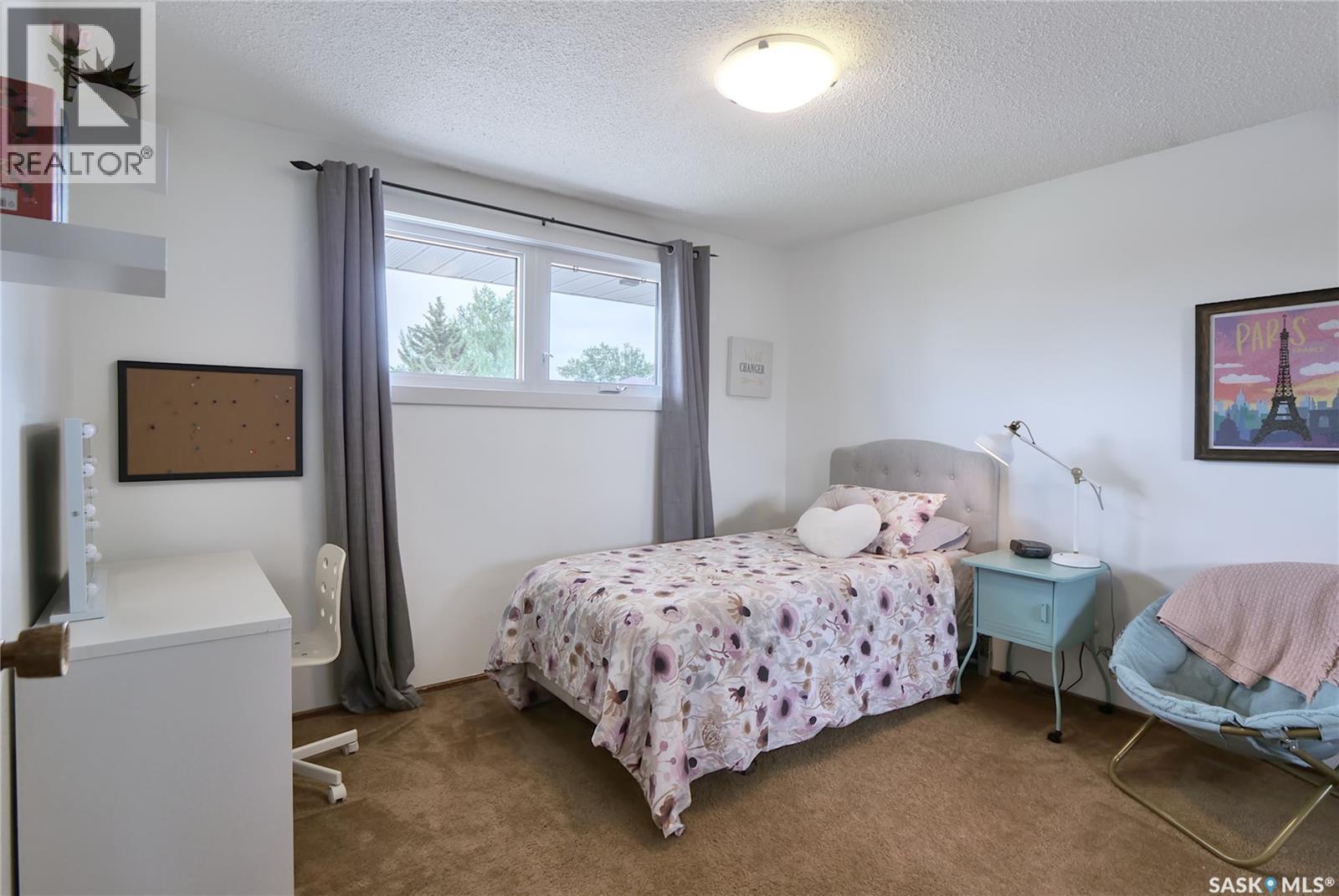 5 Shaw Place, Assiniboia, SK