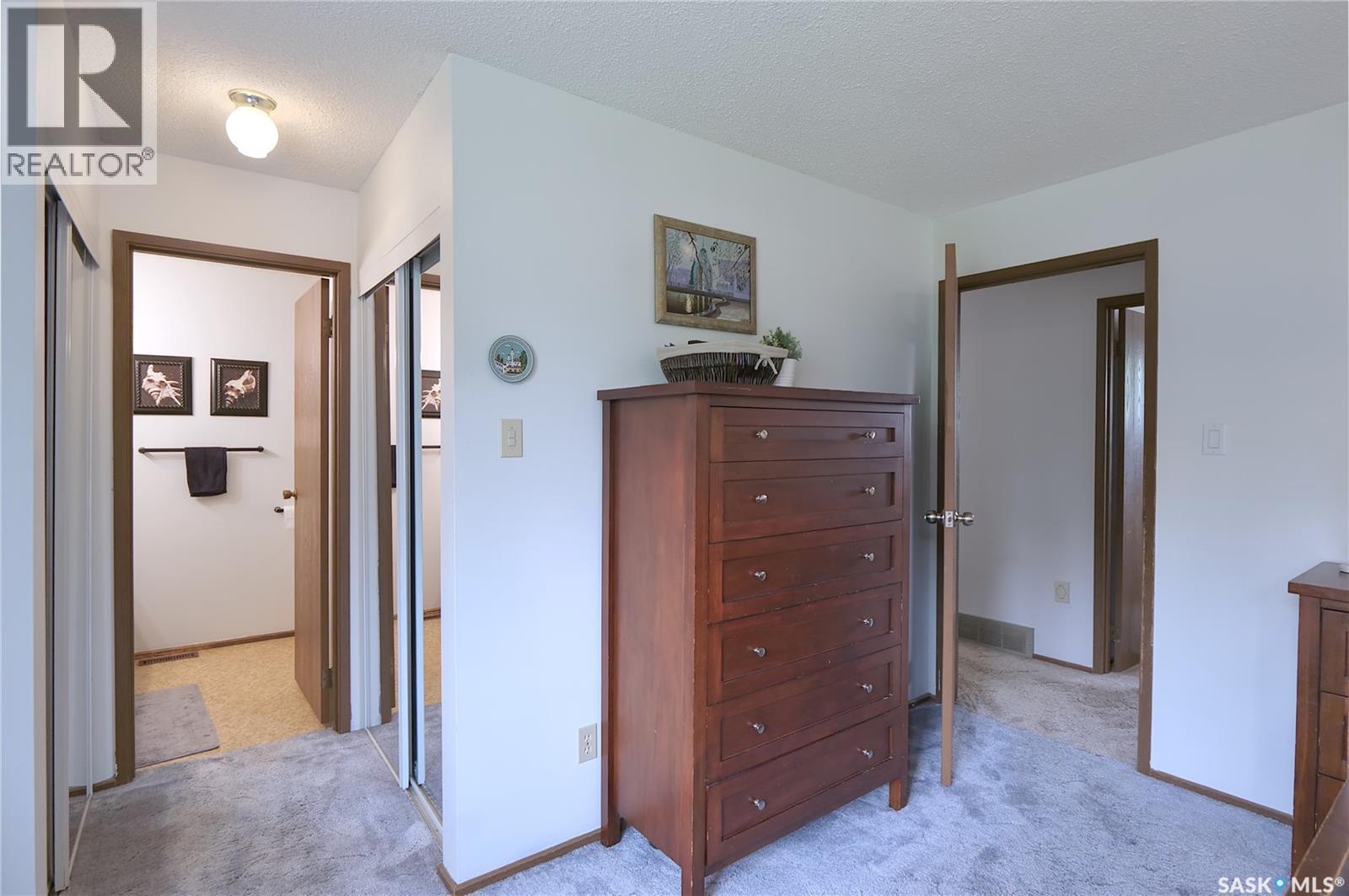 5 Shaw Place, Assiniboia, SK