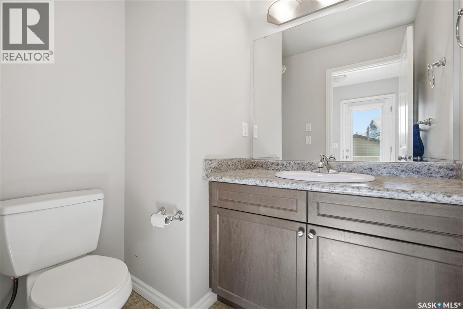 527 Pringle Crescent, Saskatoon, SK