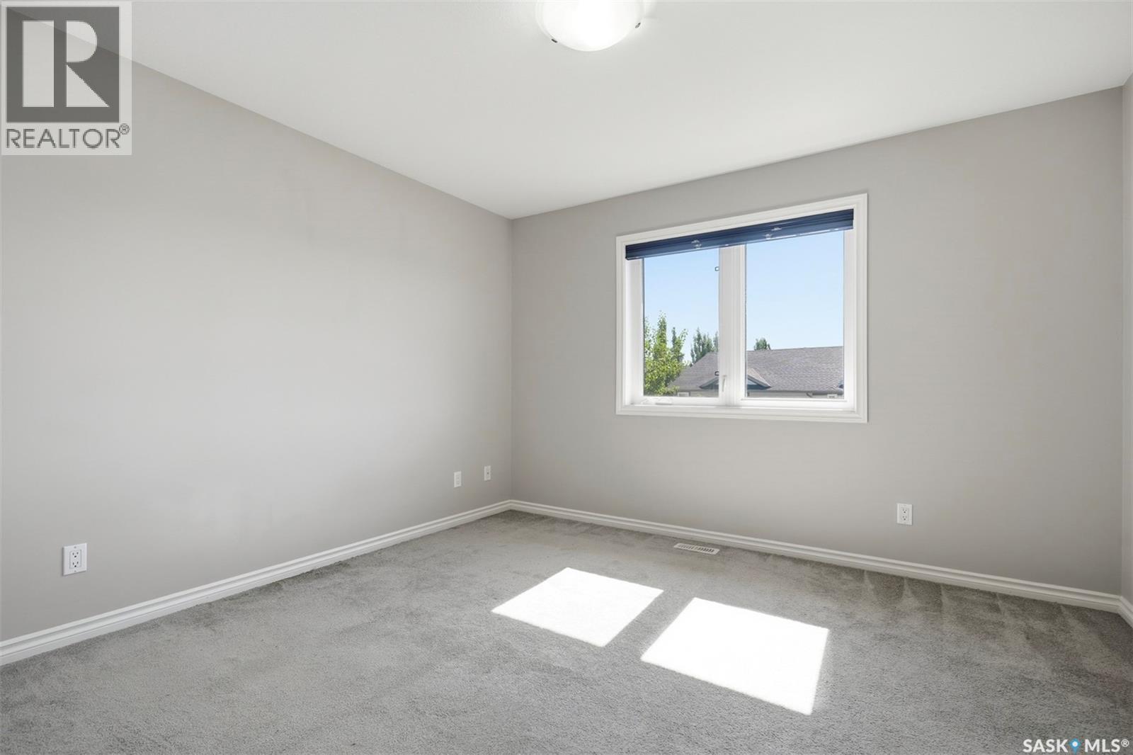 527 Pringle Crescent, Saskatoon, SK