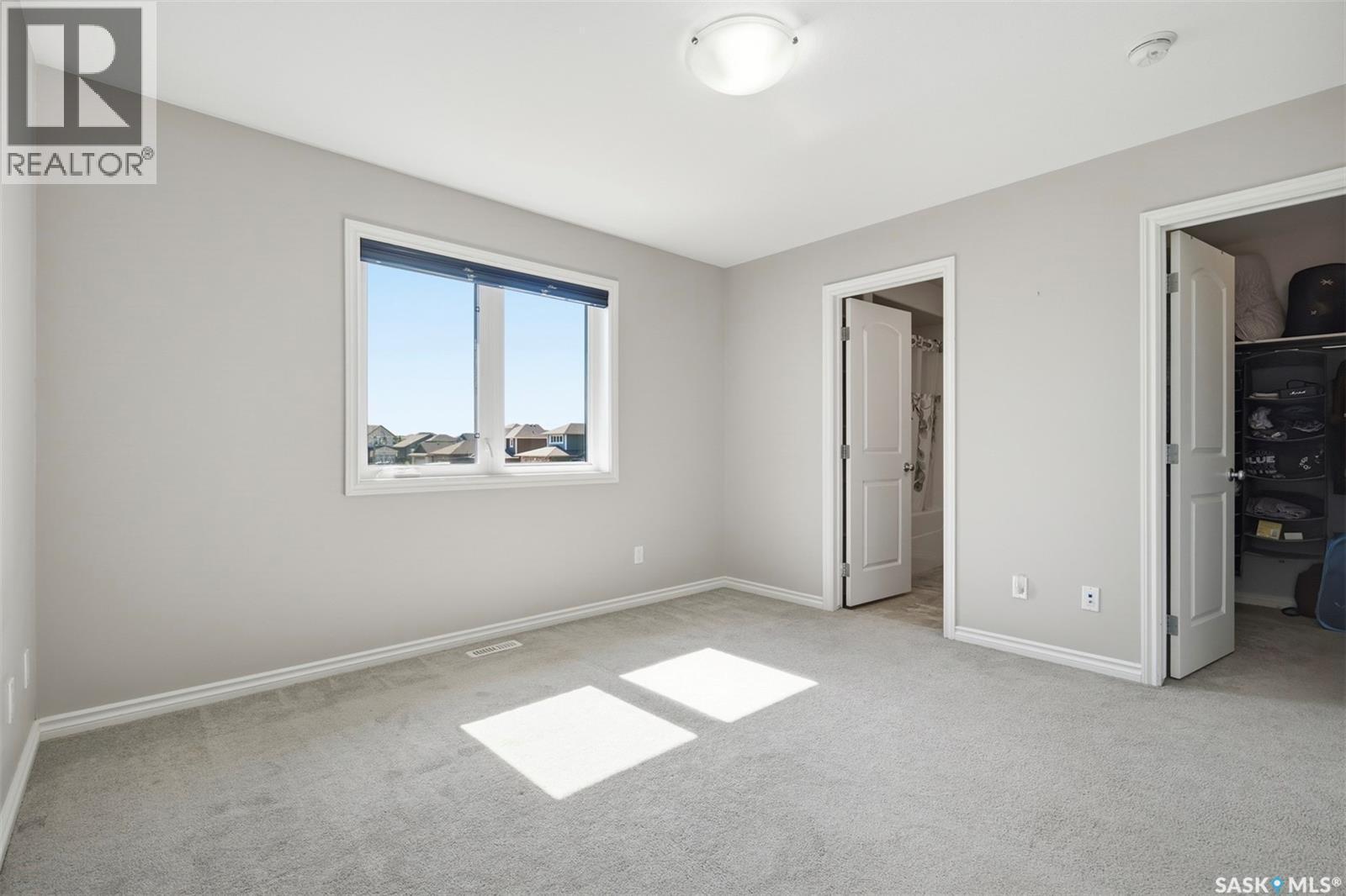 527 Pringle Crescent, Saskatoon, SK