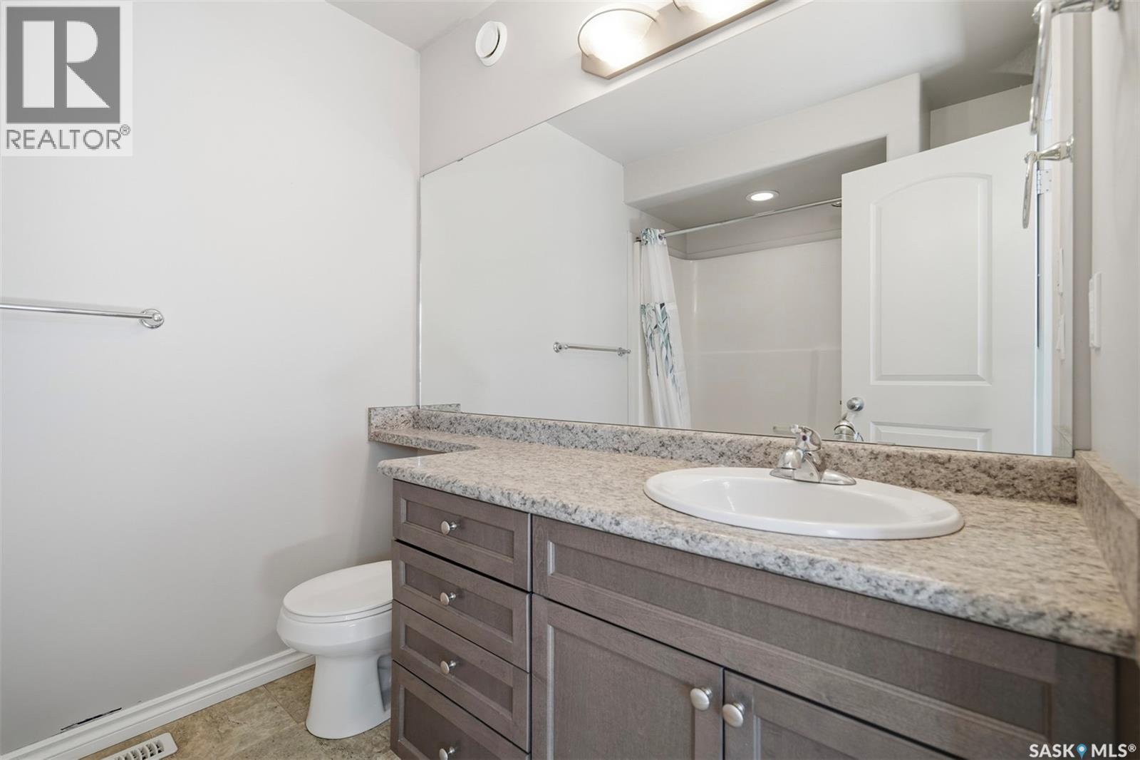 527 Pringle Crescent, Saskatoon, SK