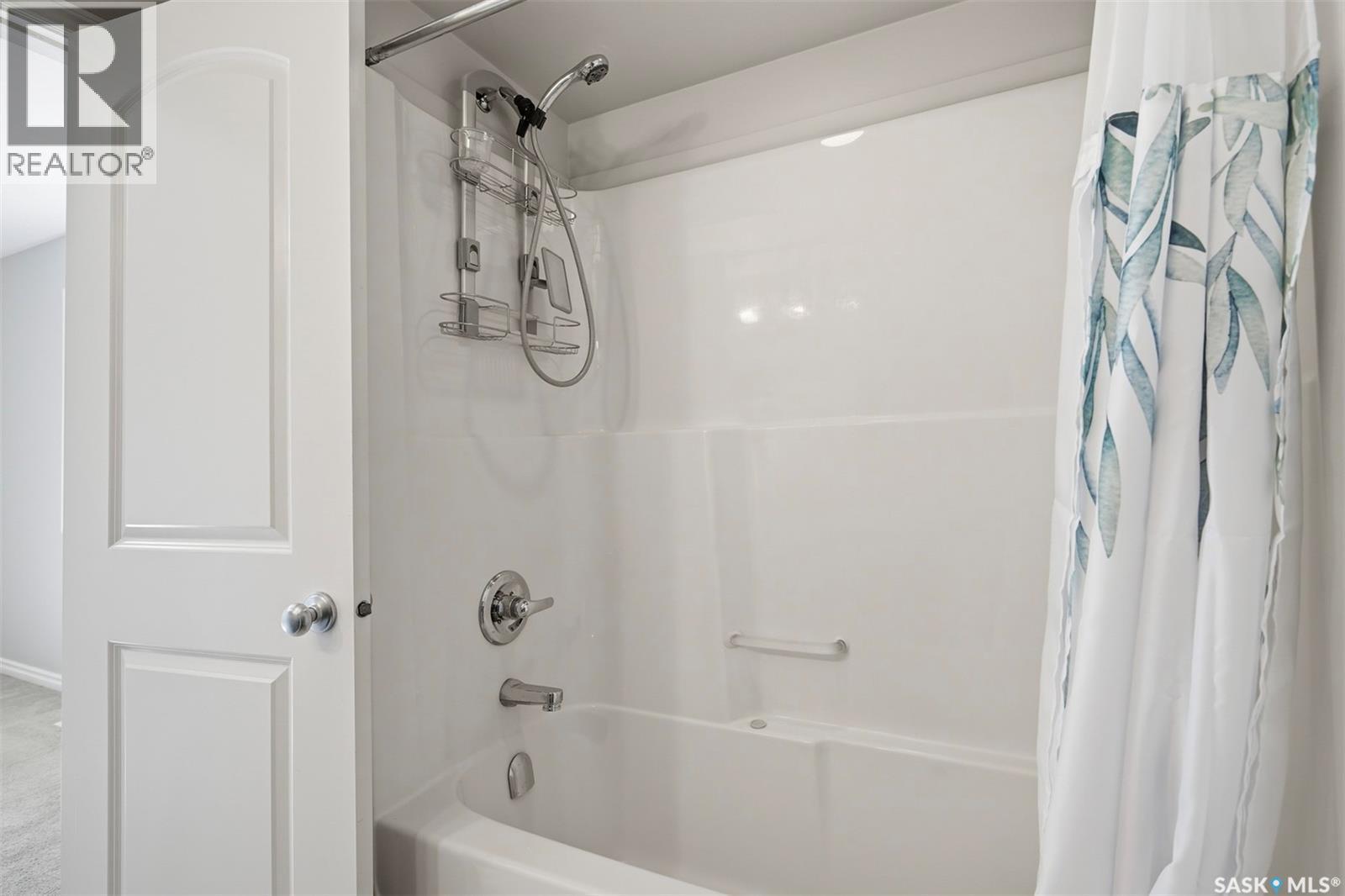 527 Pringle Crescent, Saskatoon, SK