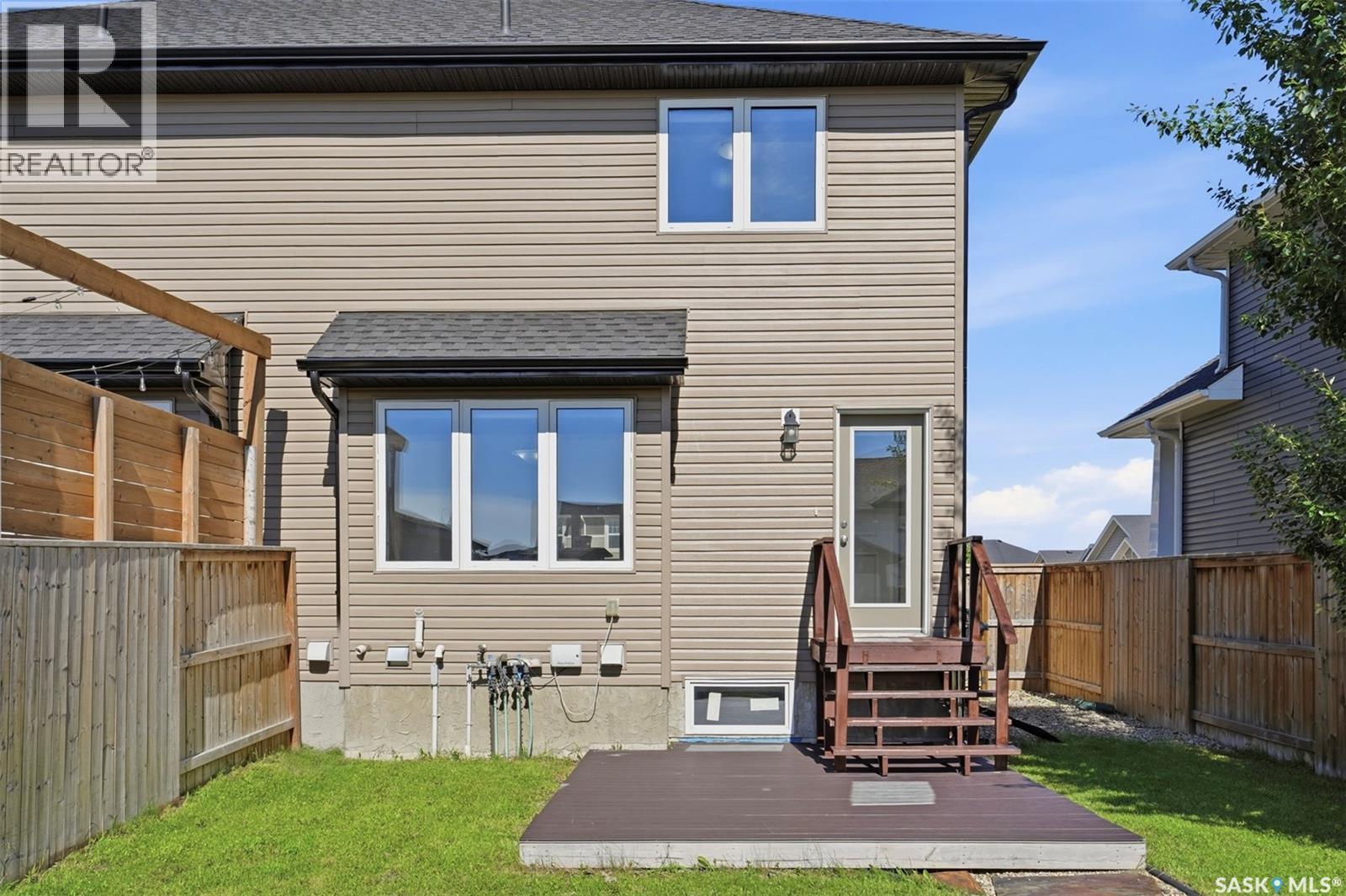 527 Pringle Crescent, Saskatoon, SK