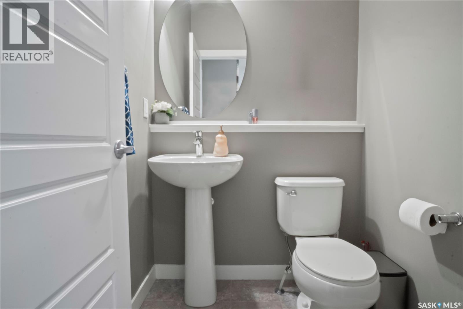 5433 Green Alder Way E, Regina, SK